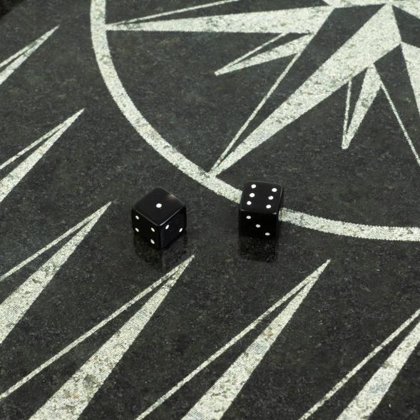 Кубики зарики 1 см из черного обсидиана 2 шт 122041