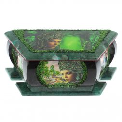 Шкатулка с рисунком &amp;quot;Хозяйка медной горы&amp;quot; 20х10х8 см змеевик
