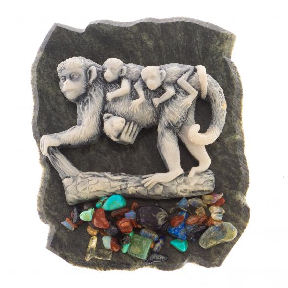 Магнит с самоцветами &amp;quot;Обезьяна с детенышами&amp;quot; змеевик 116825