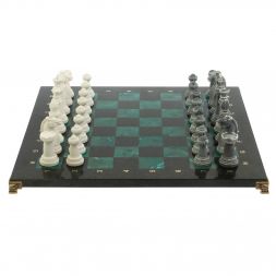 Шахматы подарочные "Стаунтон" 44х44 см шабровский змеевик