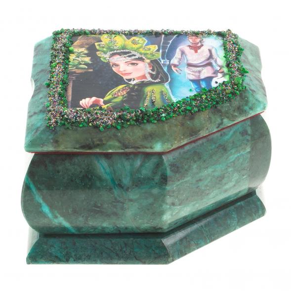 Шкатулка Хозяйка медной горы змеевик 11х9х6,5 см 117471