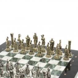 Шахматы &amp;quot;Греко-Римская война&amp;quot; 32х32 см из змеевика и мрамора