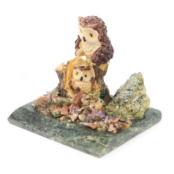 Сувенир &amp;quot;Два филина на пне с дуплом&amp;quot; змеевик 116551