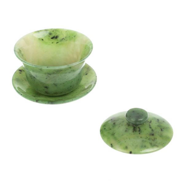 Гайвань из камня нефрит на блюдце 127836