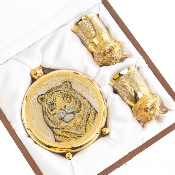 Подарочный набор &amp;quot;Тигр&amp;quot; фляжка и 2 стопки перевертыша Златоуст 123550