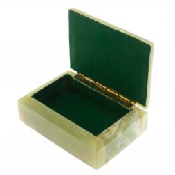 Шкатулка прямоугольная из оникса 12,5х9х5 см (3,5х5)