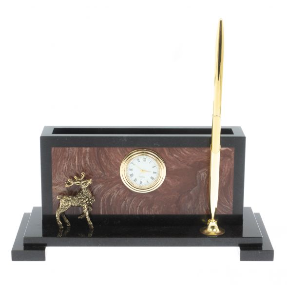 Визитница с оленем из лемезита и долерита 129130