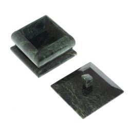 Шкатулка из шабровского змеевика 7х7х7 см