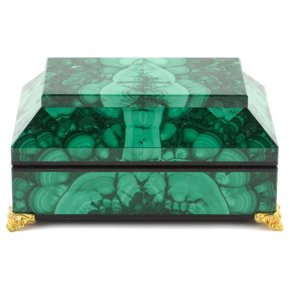 Малахитовый ларец &amp;quot;Драгоценный&amp;quot; камень малахит 15х10х7 см 120488