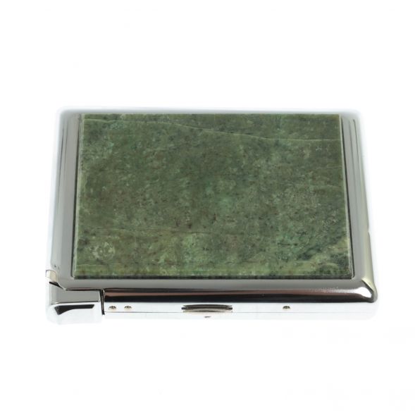Портсигар на 20 сигарет с зажигалкой камень жадеит 129290