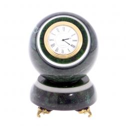 Настольные часы &amp;quot;Шар Антистресс&amp;quot; 10,5 см на подставке змеевик