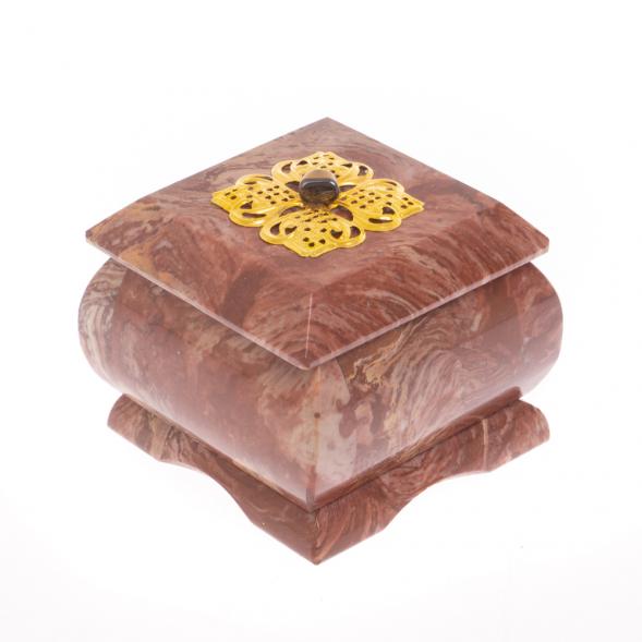 Шкатулка из лемезита с накладкой 6,5х6,5х5 см 127129