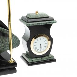 Настольный набор &amp;quot;Орел&amp;quot; из змеевика с бюваром