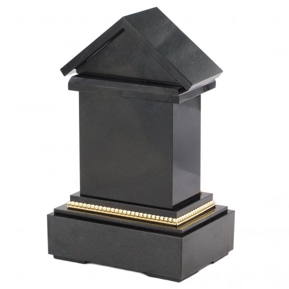 Каменные часы с бронзой &amp;quot;Домик&amp;quot; из креноида и долерита 120187