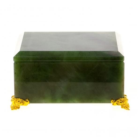 Шкатулка из нефрита 9,5х8х5 см 124703