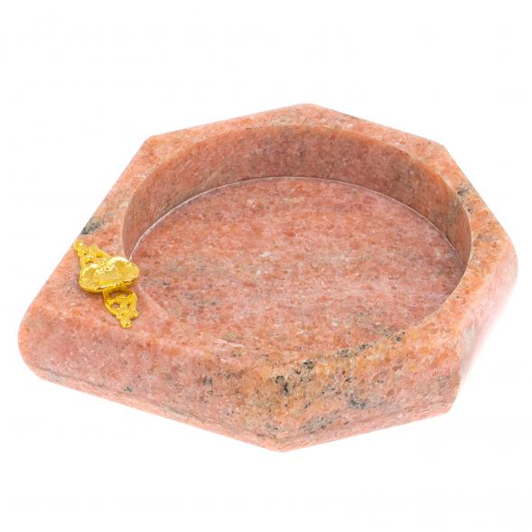 Пепельница из розового мрамора с накладкой 125459