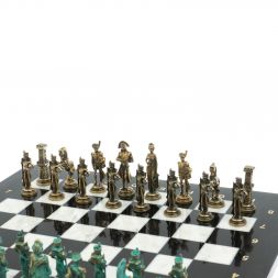 Шахматы "Отечественная война 1812 г. " фигуры бронза / патина 40х40 см мрамор