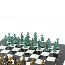 Шахматы "Отечественная война 1812 г. " фигуры бронза / патина 40х40 см мрамор
