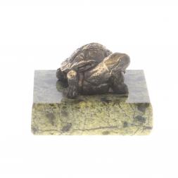 Статуэтка из бронзы &amp;quot;Черепаха №1&amp;quot; на подставке из змеевика