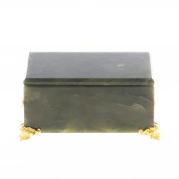 Шкатулка из нефрита 9,5х6,5х4,5 см