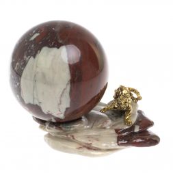 Композиция "Тигр на скале с шаром" камень креноид