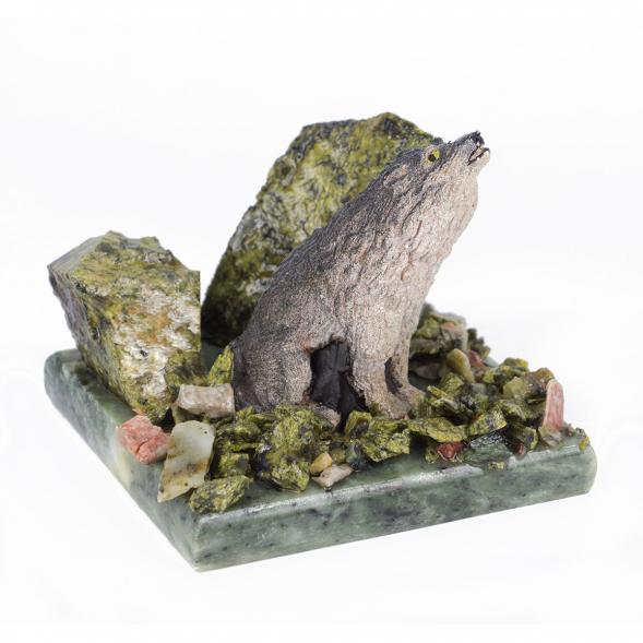 Сувенир &amp;quot;Волк воющий&amp;quot; змеевик 117967