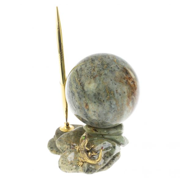 Композиция с шаром и ящерицей из офиокальцита 128915