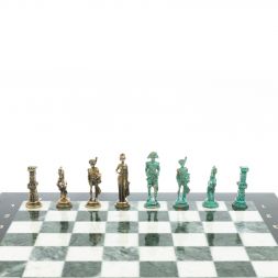 Шахматы "Отечественная война 1812 г. " фигуры бронза / патина 40х40 см мрамор змеевик