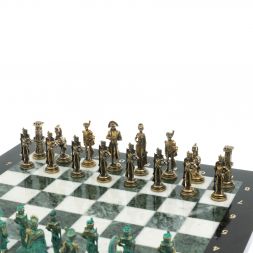 Шахматы "Отечественная война 1812 г. " фигуры бронза / патина 40х40 см мрамор змеевик