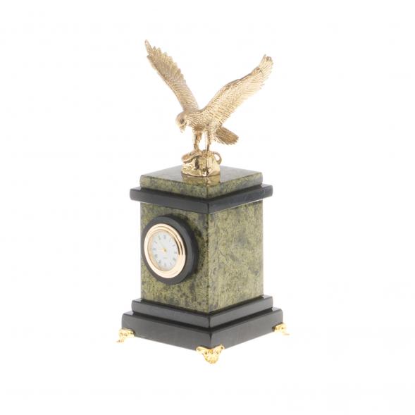 Настольные часы &amp;quot;Орел&amp;quot; камень змеевик 124333