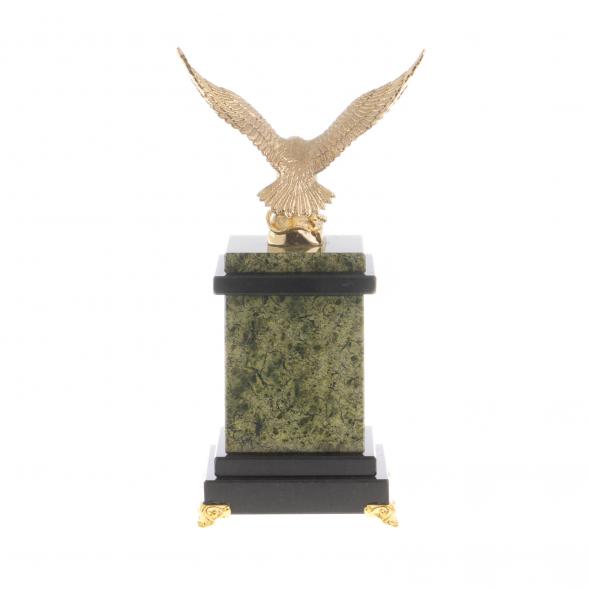 Настольные часы &amp;quot;Орел&amp;quot; камень змеевик 124333