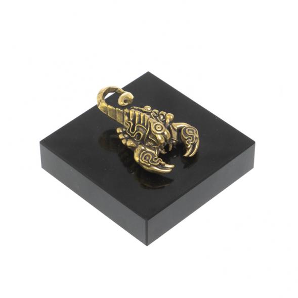 Сувенир из бронзы &amp;quot;Скорпион&amp;quot; на подставке долерит 128000