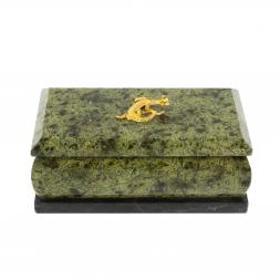 Шкатулка из змеевика с ящерицей 12,5х7,5х5,5 см