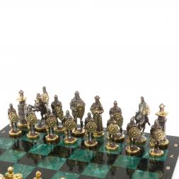 Шахматы подарочные "Богатыри" 40х40 см из змеевика