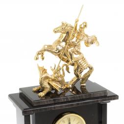 Настольные часы &amp;quot;Георгий Побеносец&amp;quot;из черного обсидиана