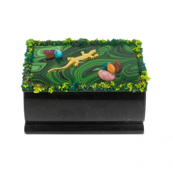 Шкатулка с иллюстрацией под малахит &amp;quot;Ящерица и самоцветы&amp;quot; змеевик 10х6,5х6 см 128776