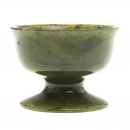 Пиала малая на ножке из нефрита 50 мл 7х7х5 см