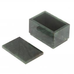 Шкатулка из нефрита 7,8х5х5 см