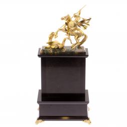 Часы &amp;quot;Георгий победоносец&amp;quot; камень офиокальцит