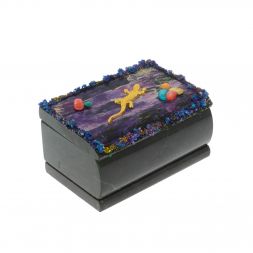 Шкатулка с иллюстрацией под чароит &amp;quot;Ящерица и самоцветы&amp;quot; змеевик 10х6,5х6 см