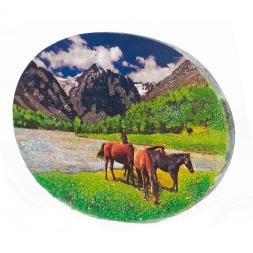 Панно из камня на подставке "Табун лошадей в горах" 19х3,5х13 см
