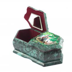 Шкатулка из камня змеевик "Хозяйка медной горы / Утро в сосновом лесу" 20х10х7,5 см