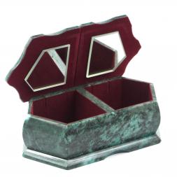 Шкатулка из камня змеевик "Хозяйка медной горы / Утро в сосновом лесу" 20х10х7,5 см