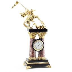 Каминные часы "Георгий Победоносец" на столбах из  креноида и бронзы