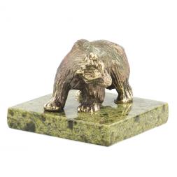 Статуэтка из бронзы и змеевика "Медведица"