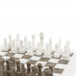 Шахматы "Дебют" доска 38х38 см из белого мрамора и ракушечника
