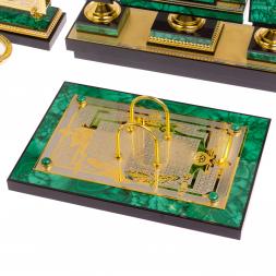 Настольный набор из малахита &amp;quot;Конь на дыбах&amp;quot; Златоуст