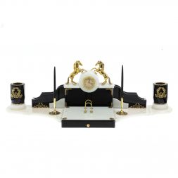 Настольный набор "Лошади на воле" из обсидиана и мрамора