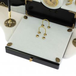 Настольный набор "Лошади на воле" из обсидиана и мрамора