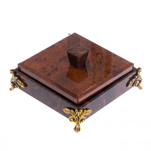 Шкатулка из обсидиана на ножках 12х12х5,5 см 124726